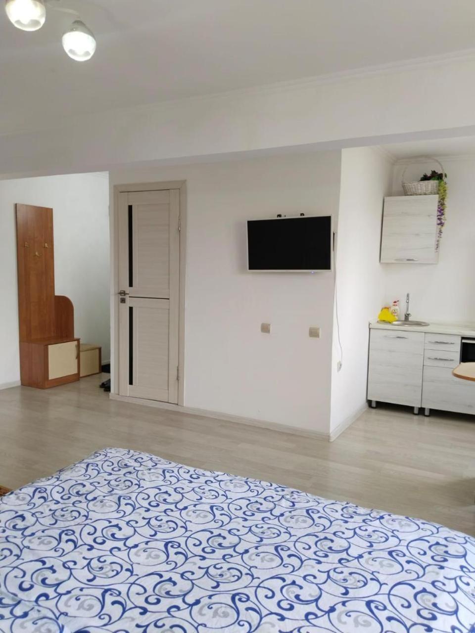 Светлая Квартира Для Гостей Kyzylorda Habitación foto